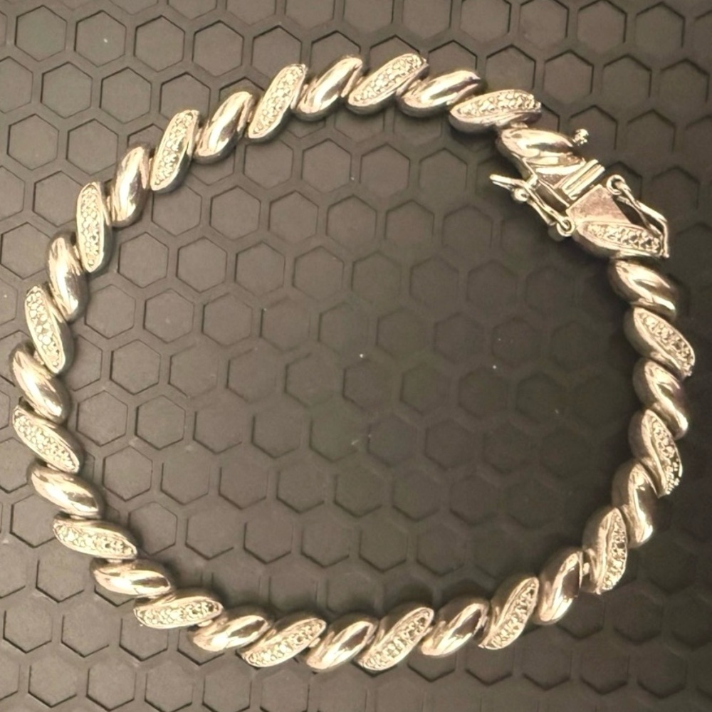 925 China sterling silver women’s bracelet Push/Slide Lock CZ Accents 8inch 16g